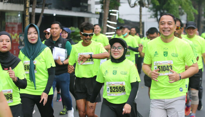 Ikuti Gren Force RUN 2024, Wali Kota Surabaya Eri Lari Bersama 3500 Peserta Dari Dalam dan Luar Negeri