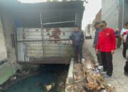 Plt Bupati Sidoarjo Subandi Sidak Sampah ke TPST Ngingas dan Sempadan Sungai