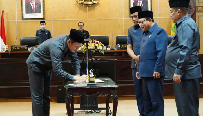 Rapat Paripurna DPRD Kabupaten Sidoarjo, lnilah Pandangan Umum Fraksi-Fraksi Raperda Tentang Pengarusutamaan Gender