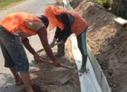 Pelaksanaan Pengerjaan Pelebaran Jalan di Desa Ketandan Kecamatan Lengkong Oleh Dinas PUPR Kabupaten Nganjuk