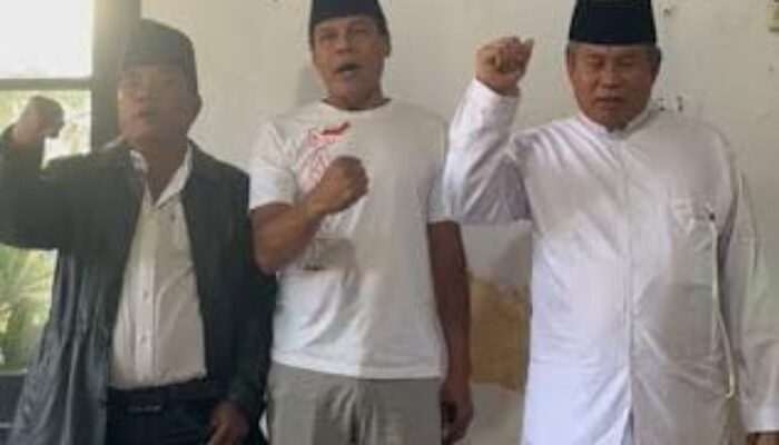 Tokoh Blater Lintas Desa Di Sampang, Bulatkan Tekat Untuk Kemenangan Paslon MANDAT