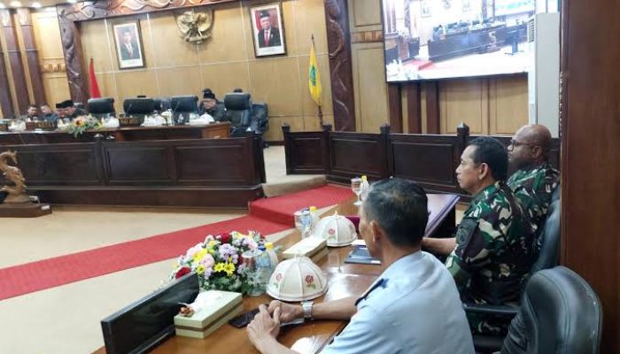 Komandan Brigif 2 Marinir Hadiri Rapat Sidang Paripurna DPRD Kabupaten Sidoarjo