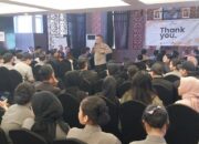 Polisi Gelar Penyuluhan dan Sosialisasi Tentang Dampak Pinjaman Online dan Judi Online di Hotel Grandika