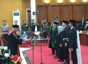 Sidang Paripurna Pimpinan Definitif DPRD Kota Surabaya Resmi Dilantik