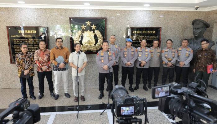 Kapolri dan Menhut Siapkan MoU Untuk Penegakkan Hukum Bisnis Illegal Terkait Kehutanan dan Karhutla