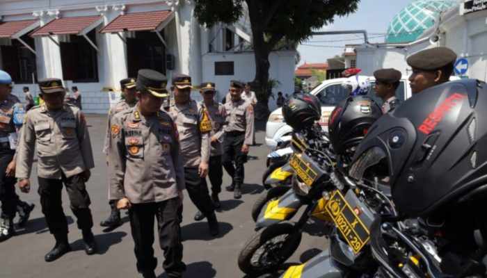 Apel Gelar Ranmor Dinas dan Almatsus Polri OMP 2024 di Polrestabes Surabaya