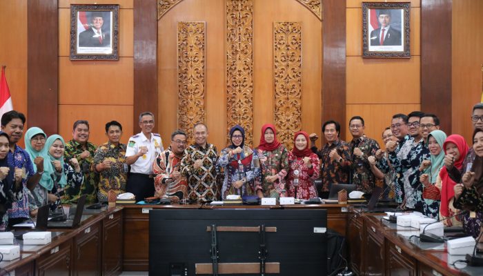 Evaluasi Smart City Kabupaten Sidoarjo, Sekda Minta Kolaborasi Hexahelix