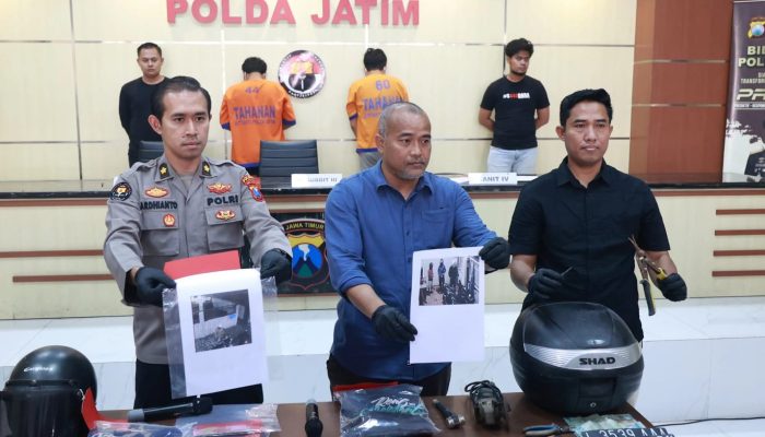 Polda Jatim Berhasil Amankan Dua Tersangka Spesialis Curanmor Rumah Kos