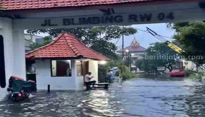 Kecamatan Waru Masih Belum Surut, Warga Perumahan Elit Pocan Sidoarjo Mengungsi