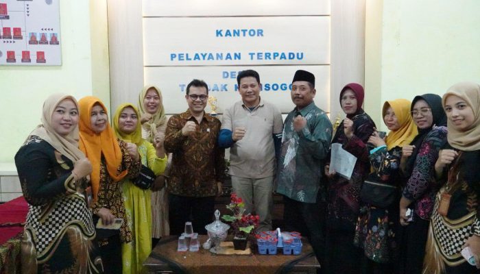 Punya 46 Desa Digital, Sidoarjo Dapat Apresiasi dari Wamen Komdigi