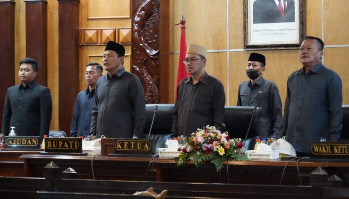 DPRD Sidoarjo Membahas Penyesuaian APBD 2025 dan Pembentukan Bank Delta Artha di Rapat Paripurna