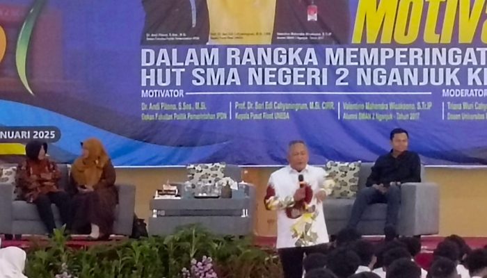 Dalam Rangka Peringati HUT ke 51 SMA Negeri 2 Gelar Seminar Motivasi