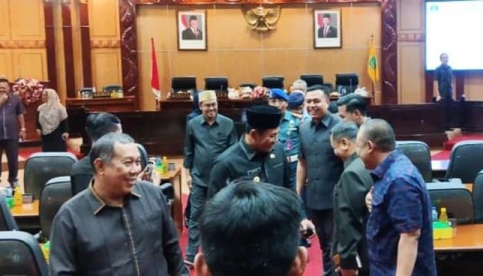 Plt Bupati Subandi Datang, Rapat Paripurna DPRD Sidoarjo Hanya Dihadiri 10 Anggota Dewan