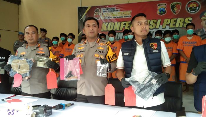 Satreskrim Polresta Sidoarjo Berhasil Ungkap Kasus Curanmor 19 Pelaku 15 Sepeda Motor dan Bukti Kriminal Lainnya di Amankan