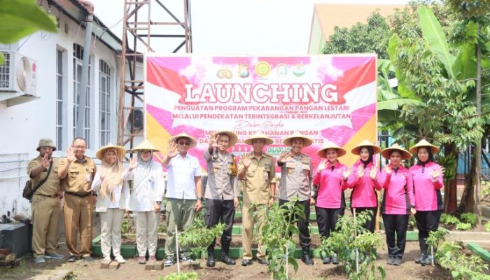 Polres Kediri Kota Launcing Pekarangan Pangan Lestari (P2L)