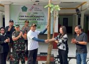 Mitra Keluarga Regional Jawa Timur Gelar Program CSR Penghijauan Kota, Plt. Bupati Sidoarjo Tanam 125 Bibit Pohon Pule