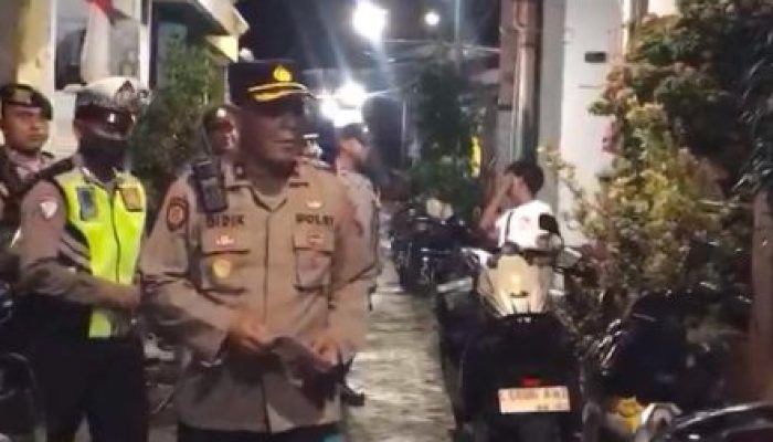 Kapolsek Simokerto Gencarkan Operasi Cegah Curanmor, 100 Kunci Ganda Dibagikan Gratis