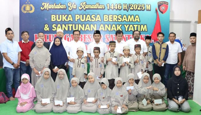 Sat Intelkam Polrestabes Surabaya Gelar Buka Puasa dan Santunan Anak Yatim