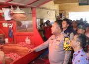 Kapolres Pelabuhan Tanjung Perak Tinjau Pasar Pabean Cantikan Pastikan Stok  Bapokting Aman Sampai Lebaran