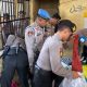 Polres Purwakarta Melakukan Penggeledahan Rutin Tahanan Minimal Dua Kali Dalam Sepekan