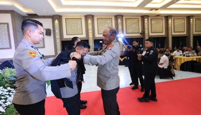 Kapolda Jatim Buka Rakernis Bidang Humas Dukung Transformasi Komunikasi Polri di Era Digital