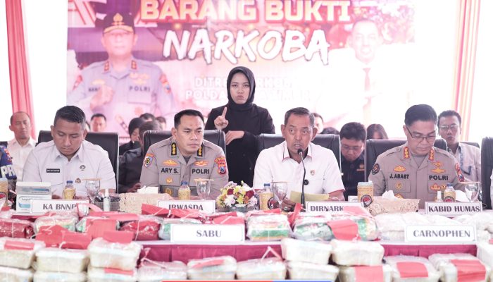 Ditresnarkoba Polda Jatim Komitmen Perang Terhadap Narkoba: 5,7 Juta Butir Narkotika Dimusnahkan