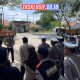 Satlantas Polres Sampang Bersama Dinas Bapenda Dan Dinas Perhubungan Melaksanakan Giat Operasi Gabungan Di Wilkum Polres Sampang
