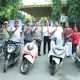 Enam Tahun Hilang, Polres Bangkalan Kembalikan Motor Warga Surabaya