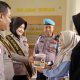KB Samsat Surabaya Selatan: Polantas Menyapa, Polwan Aiptu Dian Tunjukkan Pelayanan Humanis kepada Wajib Pajak