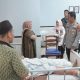 Kapolresta Sidoarjo Jenguk Santri yang Masih dalam Perawatan