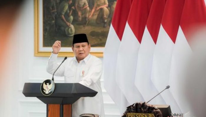 Presiden Prabowo Lantik Komisi Reformasi Polri, Tegaskan Supremasi Hukum Sebagai Pilar Bangsa