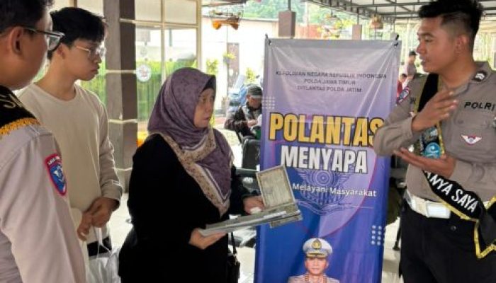 “Polantas Menyapa” Samsat Surabaya Utara Dapat Apresiasi Warga: Pelayanan Solutif, Humanis, dan Transparan