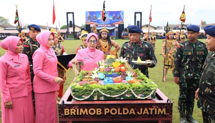 HUT ke-80 Korps Brimob Polri Kapolda Jatim Tegaskan Profesionalisme dan Humanisme