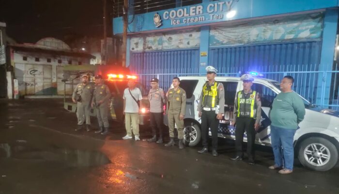 Saat Ujung Tahun Mendekat, Patroli Harkamtibmas Polsek Semampir Menajam