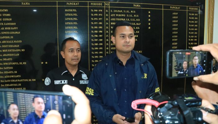 Polres Gresik Bongkar Aplikasi Gomatel yang Sebar 1,7 Juta Data Debitur