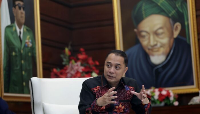 RUMAH NENEK ELINA DIROBOHKAN OKNUM ORMAS, WALI KOTA ERI CAHYADI: JADI ATENSI DAN HARUS USUT TUNTAS