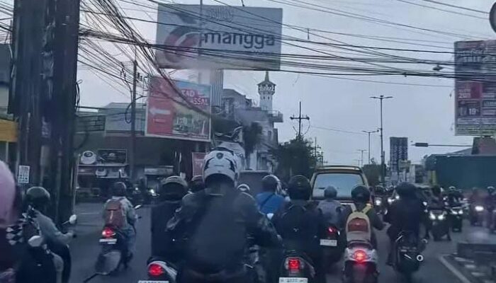 Dishub Sidoarjo Ubah Durasi Lampu Lalu Lintas Di Waru