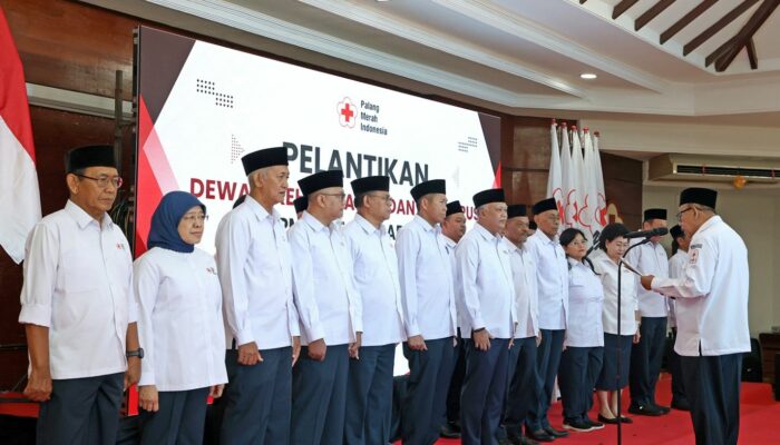 Pelantikan Pengurus PMI Surabaya 2026–2031, Wali Kota Eri Cahyadi Dorong Sinergi Dengan Kampung Pancasila