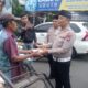 Semarak Bulan Penuh Berkah, Satlantas KP3 Berbagi Takjil, Bertajub Tertip Berlalulintas