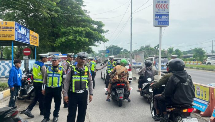 Operasi Keselamatan Semeru 2026: Polres Tanjung Perak Perketat Pengawasan di Suramadu