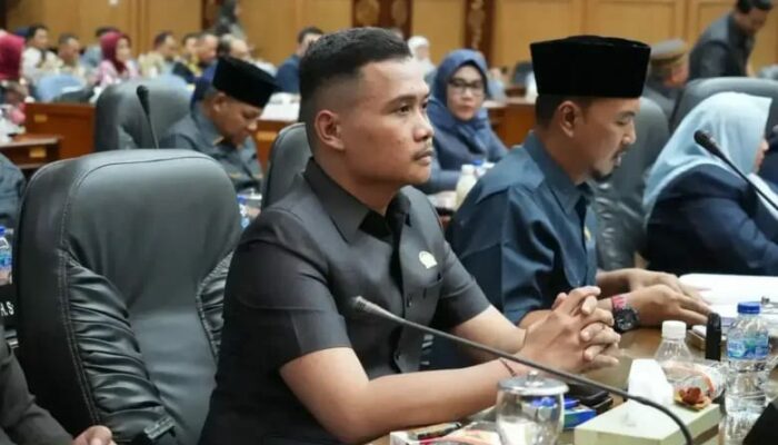 Anggota Komisi C DPRD Sidoarjo Soroti Lambannya Penanganan Masalah Jalan Berlubang