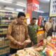 Bupati Sidoarjo H. Subandi Sidak Harga dan Kualitas Sembako Jelang Lebaran, Pastikan Stok Aman dan Harga Stabil