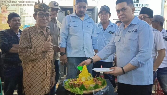 Monumen Pers Perjuangan Surabaya Menjadi Saksi HUT Ke – 6 Tahun Media Surat Kabar Pelopor