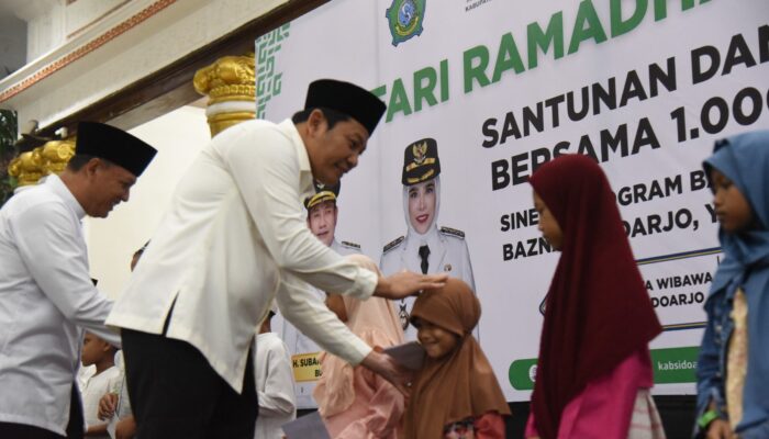 Pemkab Sidoarjo Bersama Baznas Sidoarjo dan Baznas Jatim serta Yayasan Siantar Top Peduli Santuni Seribu Anak Yatim