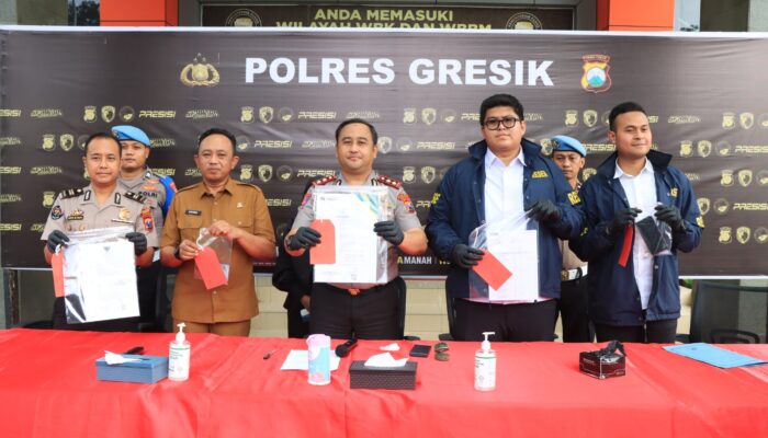 Polres Gresik Amankan Tersangka Penipuan Rekrutmen ASN Modus Jual Beli SK Palsu