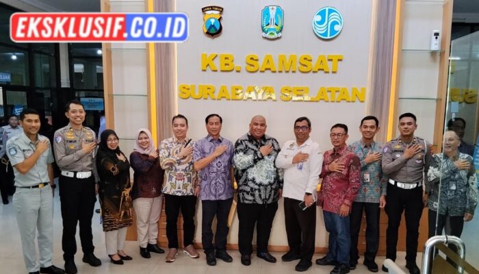 Tingkatkan Kualitas Layanan, Dewan Komisaris Jasa Raharja Tinjau Inovasi Drive Thru di Samsat Surabaya Selatan