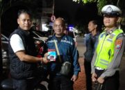 Cegah Curanmor, Polsek Semampir Bagikan Kunci Ganda Gratis untuk Warga