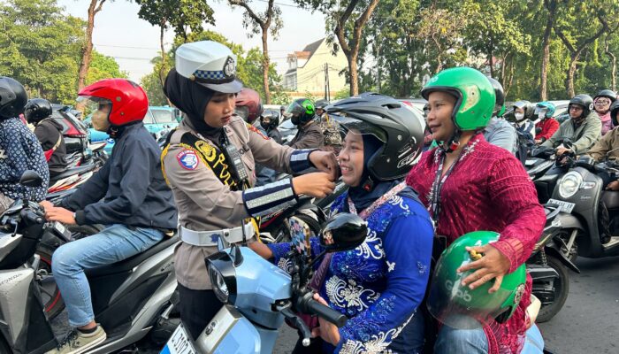 Dari Perempuan Untuk Perempuan, Saling Menguatkan dan Mendukung