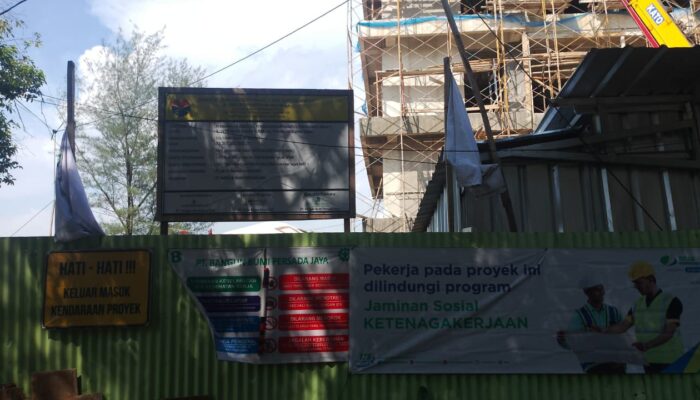 Pekerja Asal Bandung Kepala Robek 10 Jahitan Korban Proyek Rp33 Miliar UPI Purwakarta