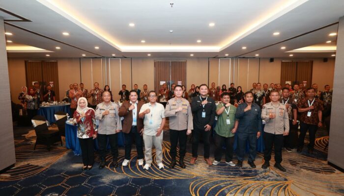 Pelatihan Public Speaking, Kabid Humas Polda Jatim: Humas Harus Jadi Komunikator Efektif di Era Digital